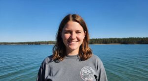 Relieve tension, improve spinal alignment and combat desk posture with this five-move Pilates routine